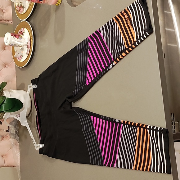 Active Wear - Picture 7 of 10